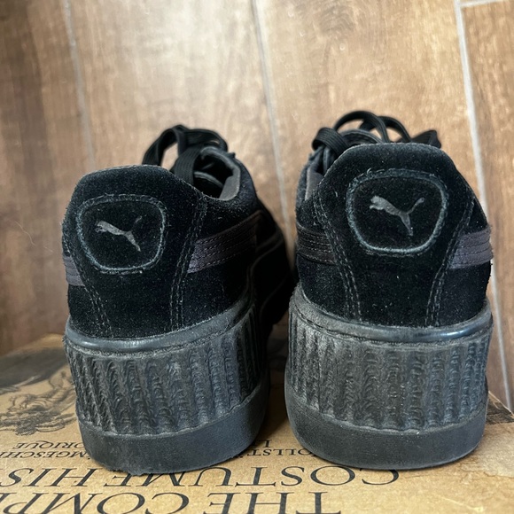 FENTY - Rihanna - Puma creepers - Black suede - GREAT USED CONDITION! Size 7 - Picture 6 of 7